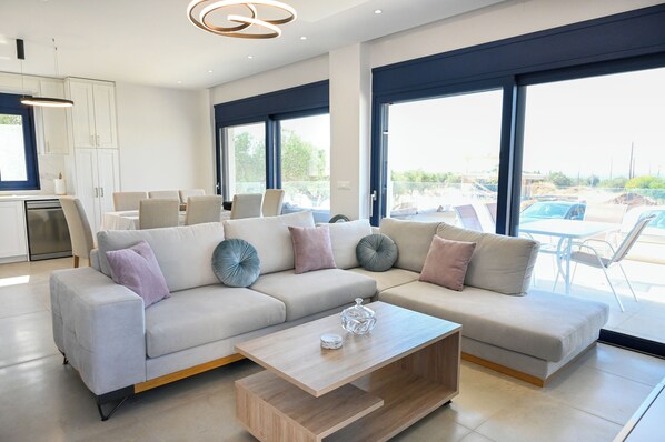 Villa Luxe, balcon, vue mer | Coin séjour