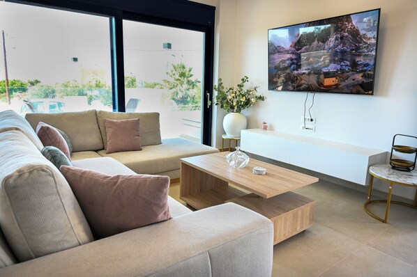Luxury Villa, Balcony, Sea View | Ruang tamu