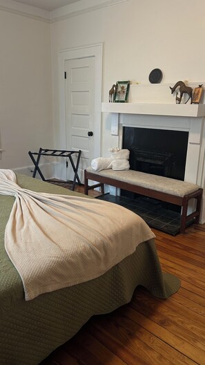 2 habitaciones, tabla de planchar con plancha y wifi gratis 