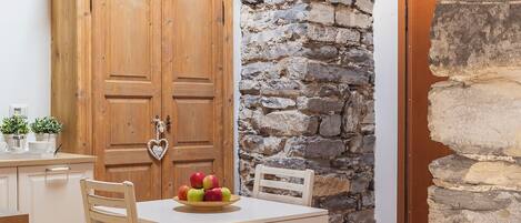 Appartement, balcon, vue montagne | Literie de qualité supérieure, couette en duvet d'oie