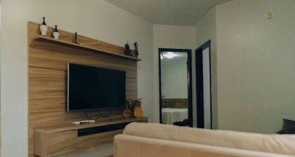 3 bedroom house, up to 6 people 5 minutes from the falls