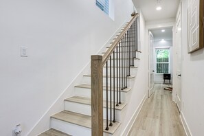 House (3 Bedrooms) | Interior - Townhome 2 Mi to Hermann Park, Zoo & Museums! (Houston)