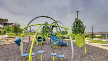 單棟房屋 (3 Bedrooms) | 內部