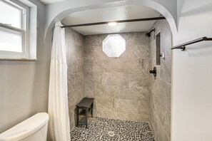 單棟房屋 (3 Bedrooms) | 內部