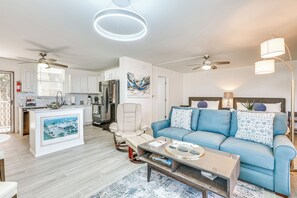 Apartment (0 Bedroom) | Interior