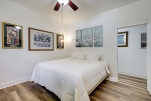 Apartment (1 Bedroom) | Interior - Walk to Food & Art: Condo in Historic Riverside (Jacksonville)