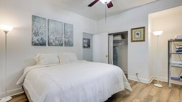 Apartment (1 Bedroom) | Interior