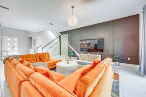 House (1 Bedroom) | Interior