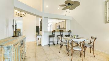 Villa (3 Bedrooms) | Interior