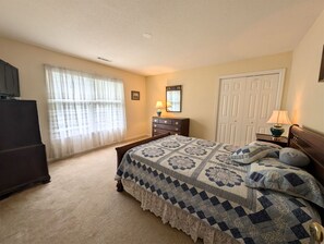 3 bedrooms, Internet
