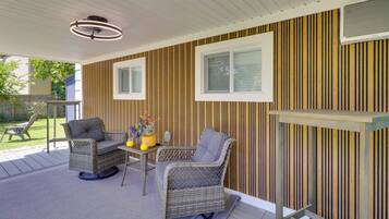 Apartment (1 Bedroom) | Interior