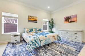 House (4 Bedrooms) | Interior - 'the Blue Oasis' Group Getaway! Walk to Jax Beach (Jacksonville Beach)