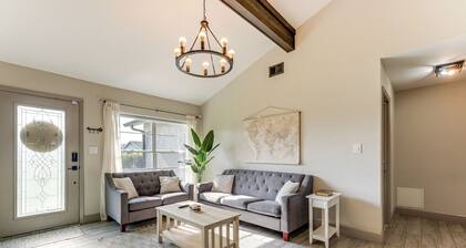 Orlando & Disney Parks Hub w/ Pool: Pet Friendly!