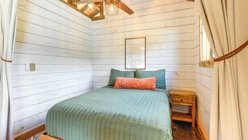 House (0 Bedroom) | Interior