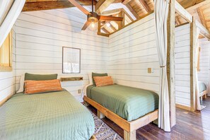 House (0 Bedroom) | Interior