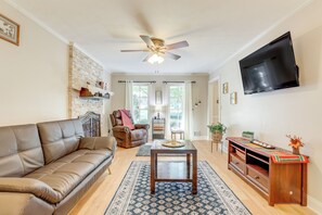 House (3 Bedrooms) | Interior - 6 Mi to Stone Mountain Park: Home w/ Deck! (Snellville)