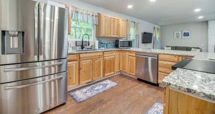 Walk to Marina & Lake: Family Retreat in Afton!