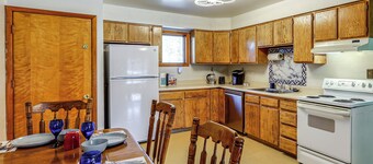 Steps to Chena River - Condo Near Hiking & Tours!