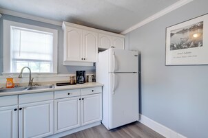 Apartment (1 Bedroom) | Interior