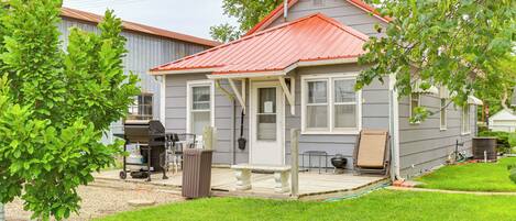 House (2 Bedrooms) | Front of property