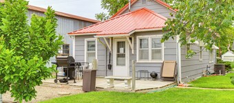 Dtwn Belleville Home w/ Yard < 1 Mi to High Banks