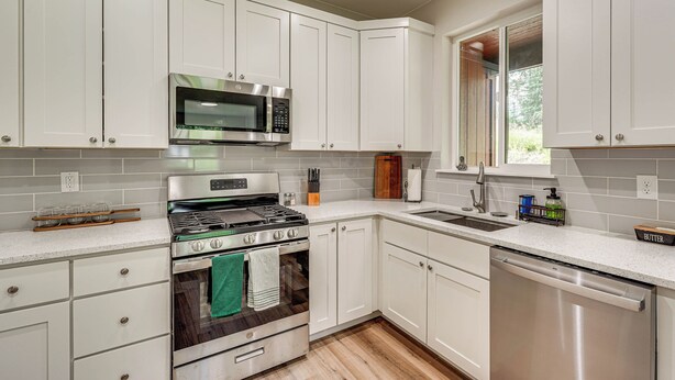 Apartment (3 Bedrooms) | Interior - Explore Alaskas Playground: Modern Wasilla Escape (Wasilla)