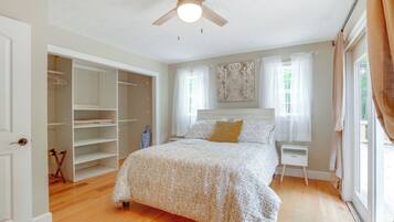 House (1 Bedroom) | Interior
