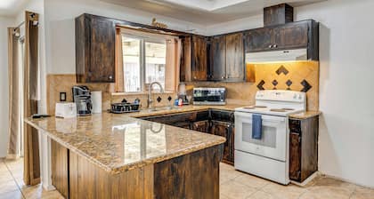 Updated Home in Suburbs - 10 Mi to Dtwn Stockton!