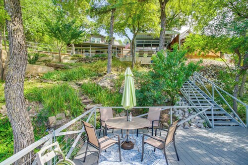 Waterfront Lake Bridgeport Home w/ Private Dock