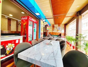 Exterior - Hotel The Ram Krishna Palace Ayodhya (Faizabad)