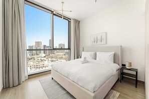 House | 1 bedroom, Internet - Modern 1BR in JVC With Pool Gym and Parking (Dubai)