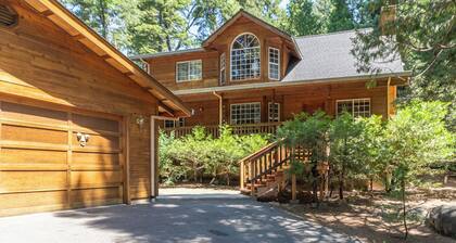 Sierra Sanctuary- Hot Tub/Rec access
