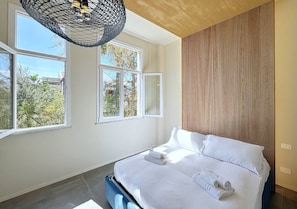 Basic Condo