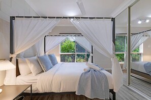 House | 5 bedrooms - Nature s Nest Pool SPA Outdoor Kitchen Dining (Darwin)