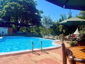Outdoor pool - Hotel Bulleys Thika (Thika)