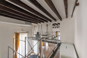 Detall de l'interior