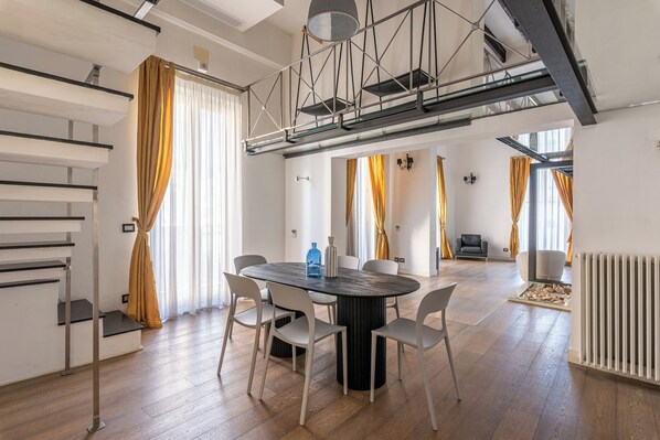 Apartment, 2 Bedrooms, Balcony | Living area | 30-inch TV with satellite channels