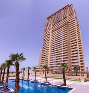 Apartment | 1 bedroom - Central 1BR in JVC w Pool Near Dubai Sports City (Dubai)