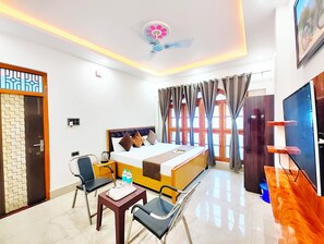 Deluxe Double Room | Hypo-allergenic bedding, free WiFi -  Hotel Mateshwari Palace Ayodhya (Faizabad)