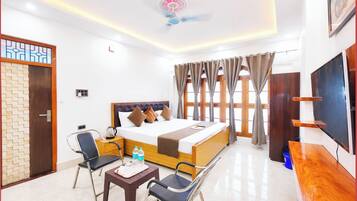 Deluxe Double Room, Multiple Beds, Air conditioning | View from room