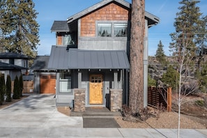 House, 4 Bedrooms | Exterior