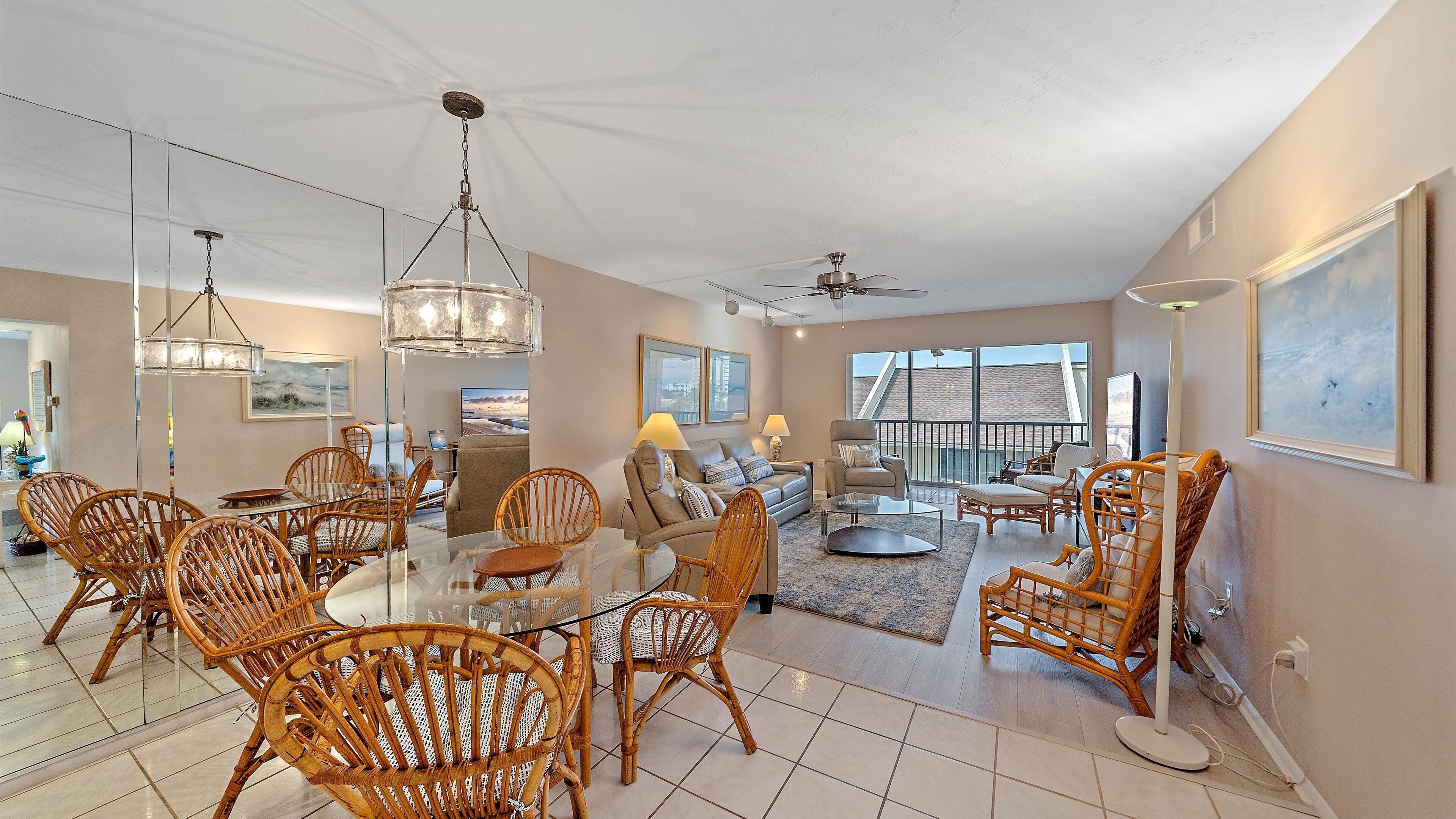 Condo, 2 Bedrooms | Interior