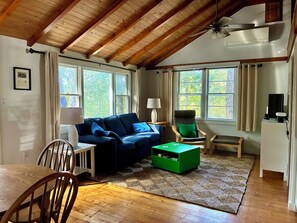 Smart TV - Charming Pond Access Cottage Near National Seashore (2409) (Eastham)