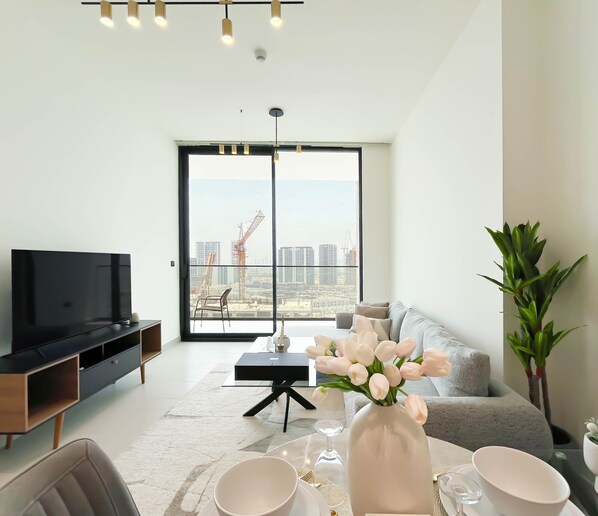 Interior - Luxury & Comfort 1B at Binghatti Amber & Balcony (Dubai)