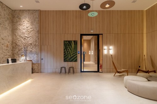 Apartments 850m From Praia Brava - RCX