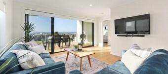 Sea Links Villa - Ideal Coastal Getaway