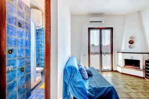 2 bedrooms, iron/ironing board