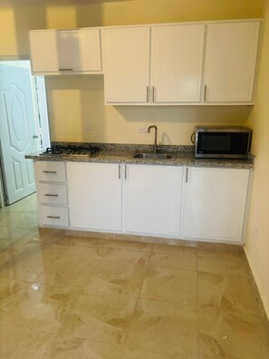 Microwave, stovetop