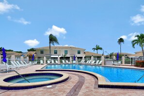Piscina climatitzada 