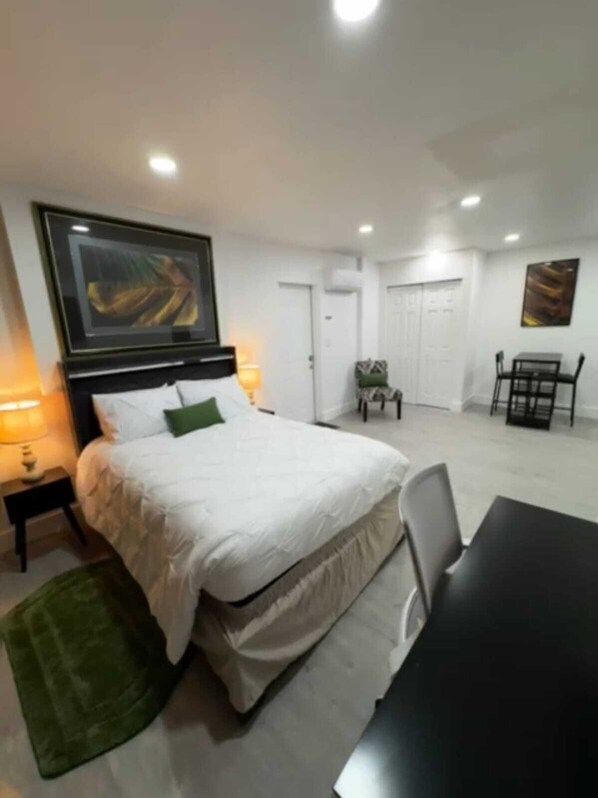 1 bedroom, iron/ironing board, Internet, bed sheets